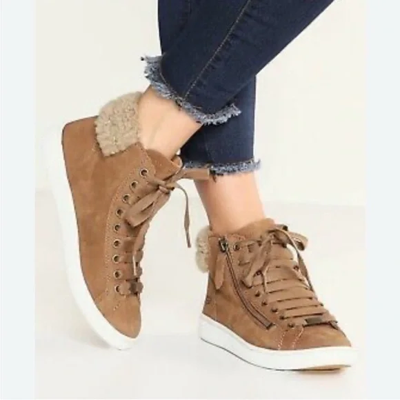 UGG Olive Sneakers in Brown Shearling Trim with Side Zip Size 6.5 - Picture 1 of 14